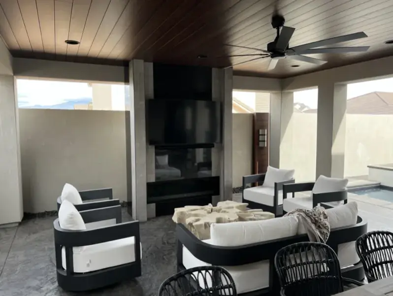 chandlercustomhomes/Pool And Cabana/A269794A-9CDE-437E-BEF7-EC735F5212FE_1_105_c_puttol